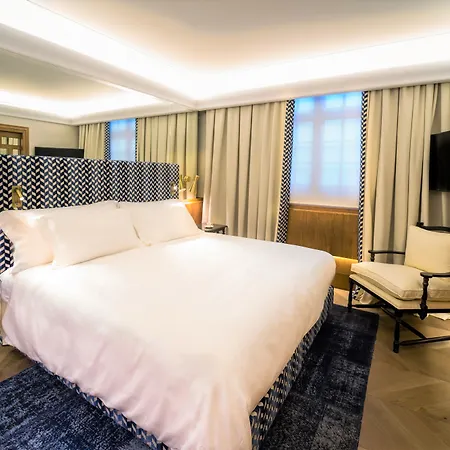 Hotel Palacio Solecio, A Small Luxury Of The World Málaga