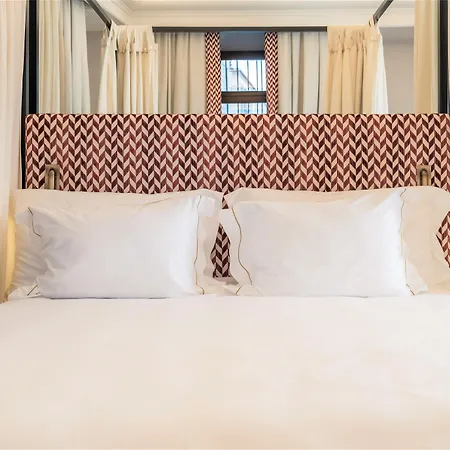 Hotel Palacio Solecio, A Small Luxury Of The World 4*