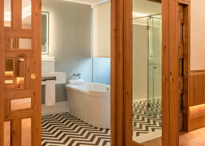 Hotel Palacio Solecio, A Small Luxury Of The World Málaga