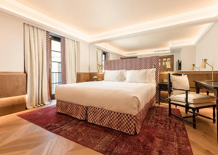 Hotel Palacio Solecio, A Small Luxury Of The World 4*