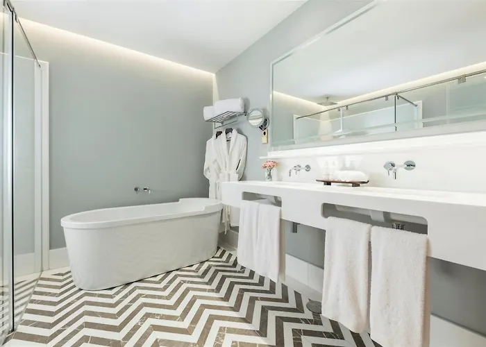 Palacio Solecio, A Small Luxury Of The World Málaga