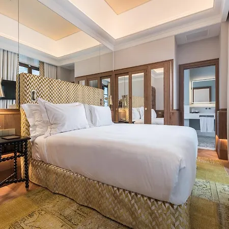 Hotel Palacio Solecio, A Small Luxury Of The World 4*