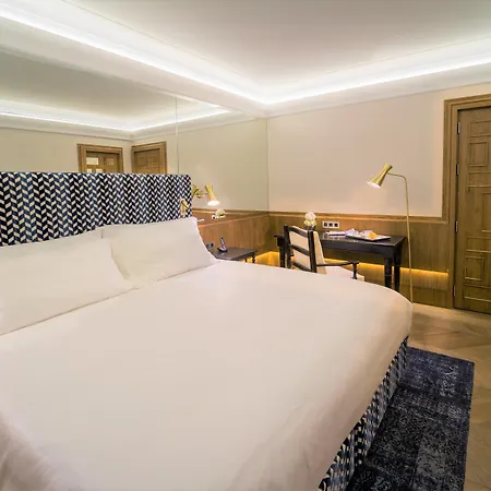 Hotel Palacio Solecio, A Small Luxury Of The World Malaga